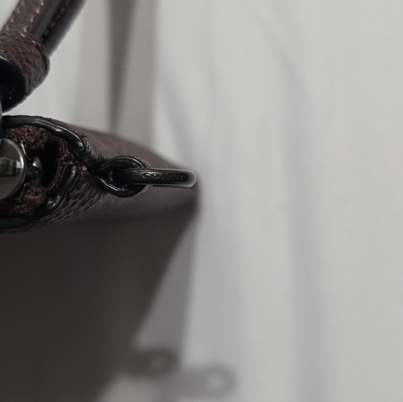 Coach Corner Zip Wristlet bag - Picture 11 of 13